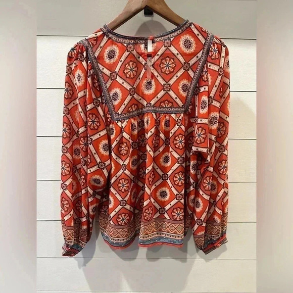 Flying Tomato Res Blouse- small - Picture 5 of 5